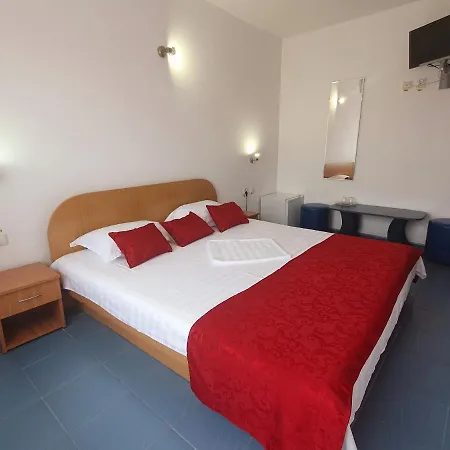 게스트하우스 La Fery Din 코스티네스티