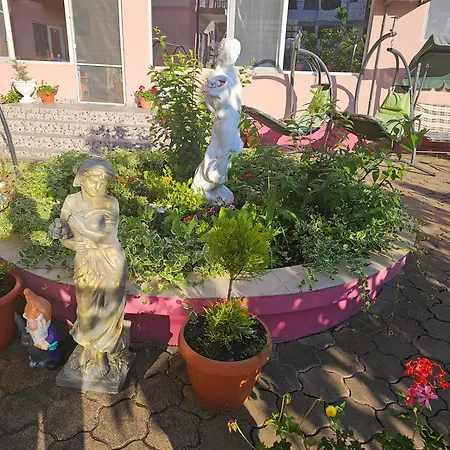La Fery Din Costinesti