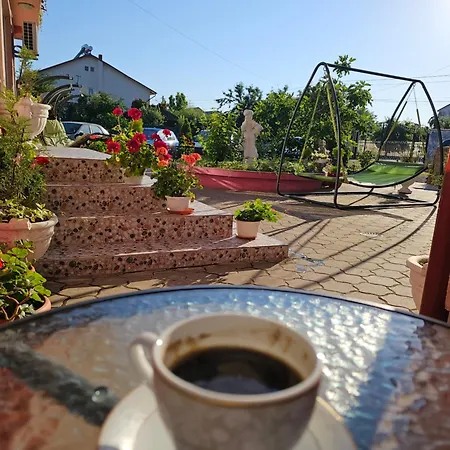 La Fery Din 게스트하우스 3*