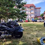 La Fery Din Πανσιόν Costinești
