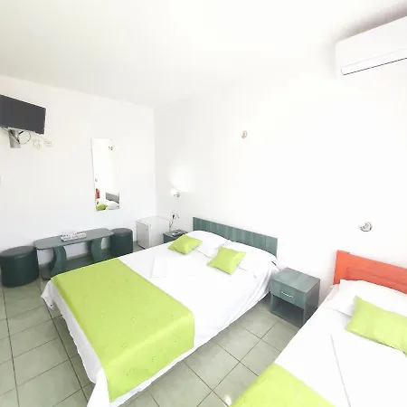 La Fery Din Guest house Costinesti