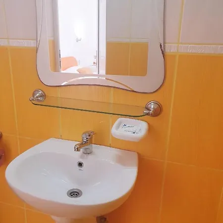 La Fery Din 3* Costinești