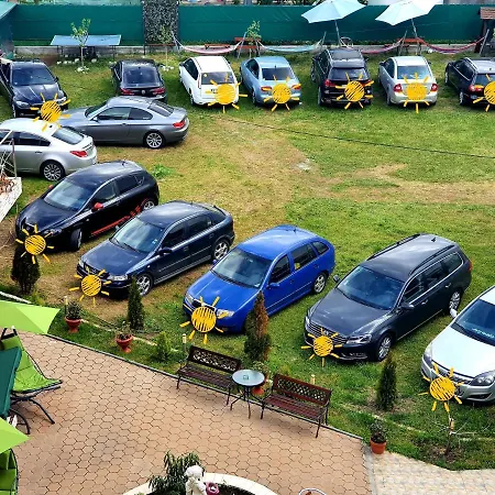 Πανσιόν La Fery Din 3*