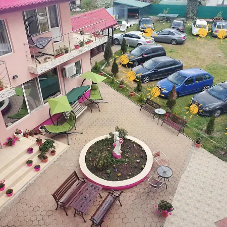 Πανσιόν La Fery Din 3*