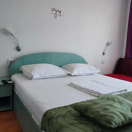 Guest house La Fery Din
