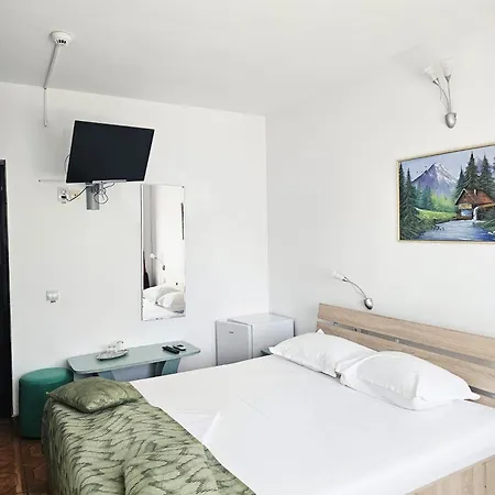 La Fery Din Guest house 3*