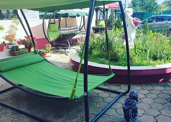 Konukevi La Fery Din