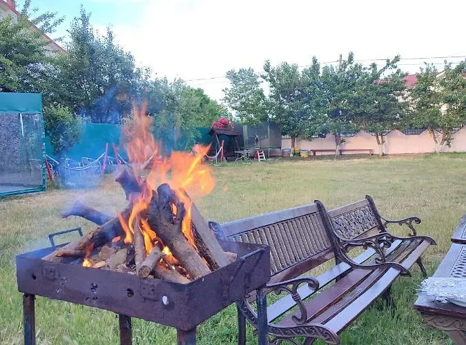 Konukevi La Fery Din