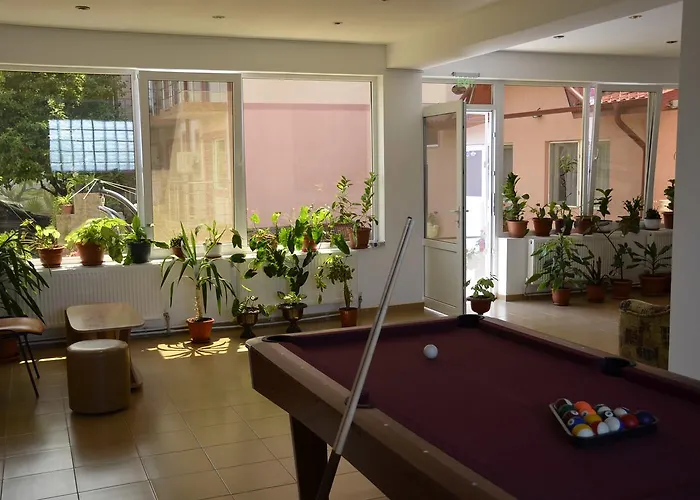 Konukevi La Fery Din